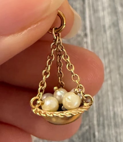 Vintage 14K Gold Basket of Pearl Eggs Charm (1 of 1)