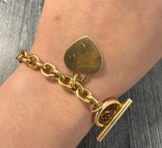 14K Gold Oval Link Toggle Bracelet with Heart Tag Charm (1 of 1)