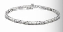14k Diamond Bracelet: Elegant everyday 14K yellow gold link chain bracelet featuring alternating diamond-set bar stations holding crisp single-cut diamond accents (approx. 1.10 ctw). Length: 7.25 inches. Weight: 7.4 grams.