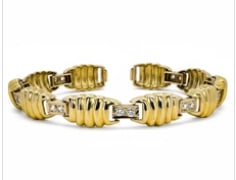 14k DIamond Bracelet: Beautiful vintage open-frame geometric link bracelet in 14K white gold, cleanly bead-set with a central line of sparkling single-cut diamonds (approx. 1.50 ctw) framed by clean milgrain edges.