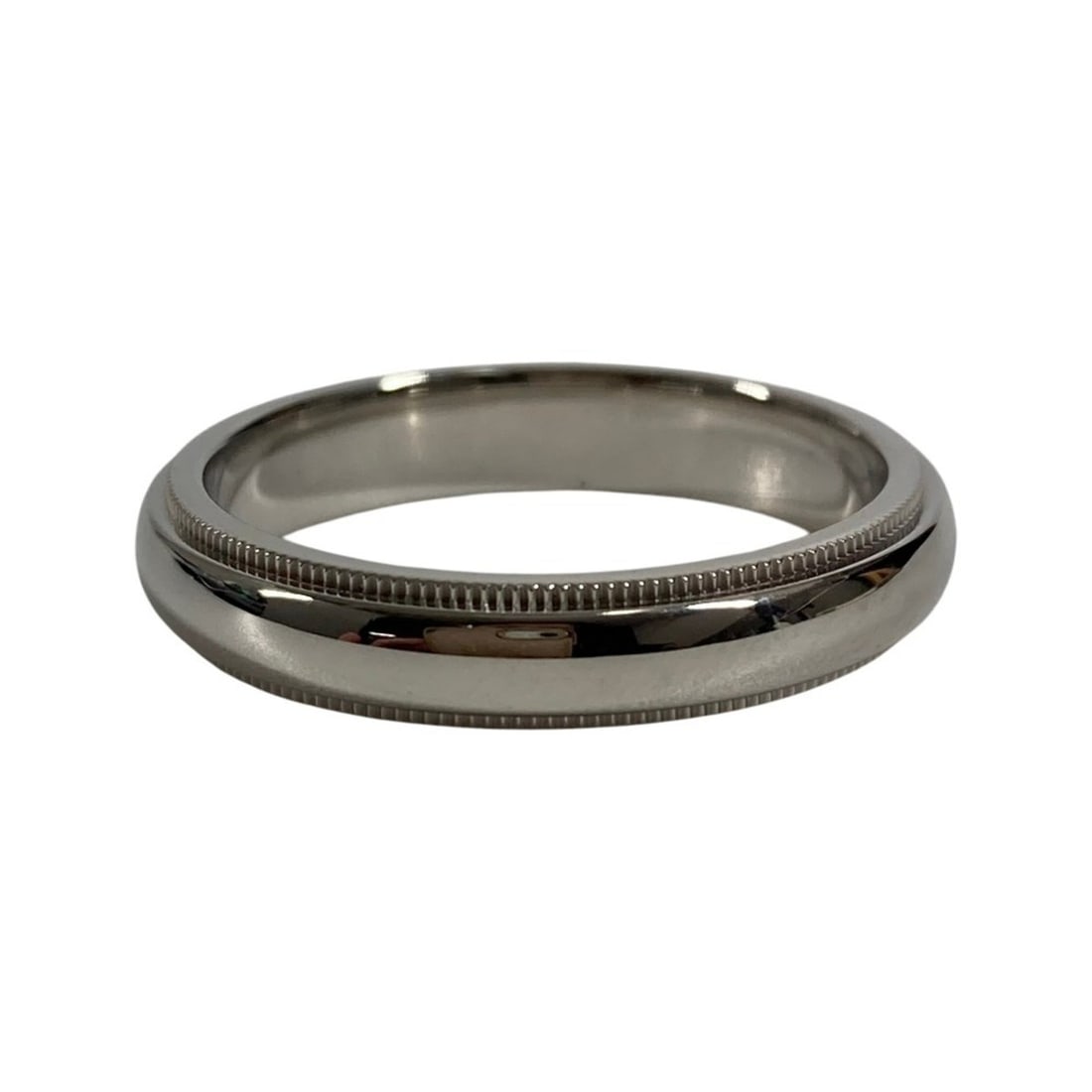 TIFFANY&Co. Tiffany Milgrain Platinum Accessory Jewelry Ring Pt950 Men's Silver 1: --- Catalog ---Category: SizeJP Size: 18US Size: 9Category: DesignType: Band ringColor: PlatinumGender: MenMaterial: Platinum 950Category: GeneralBrand: Tiffany--- Item List ---Section: ConditionRanki