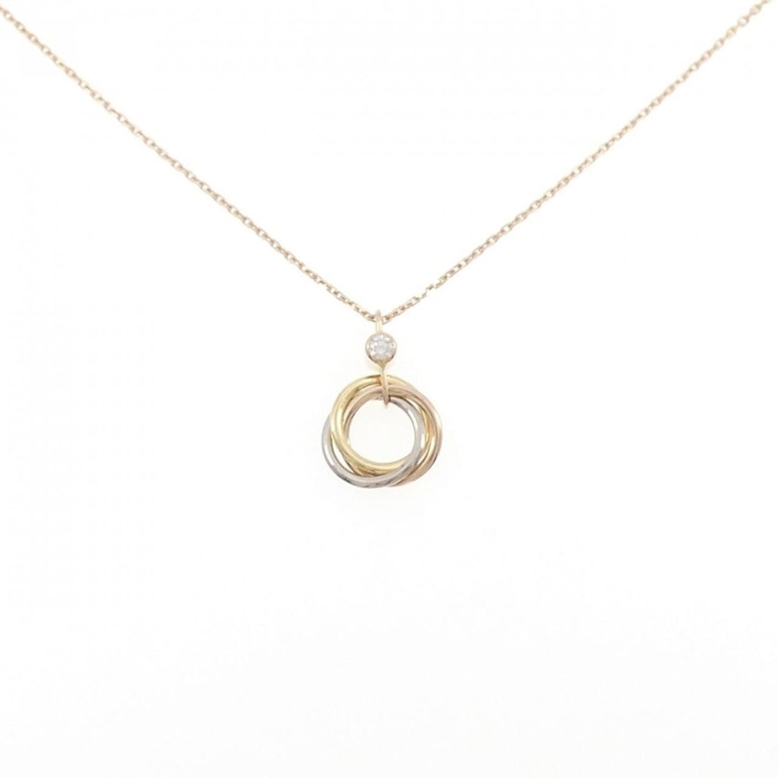 Cartier Trinity Necklace: --- Catalog ---Category: SizePendant Size: 16.6mm x 10mm / 0.65'' x 0.39''Neck Circumference: 38 cm - 40 cm / 14.96'' - 15.74''Category: DesignStone: DiamondGender: WomenMaterial: Pink gold (18K),