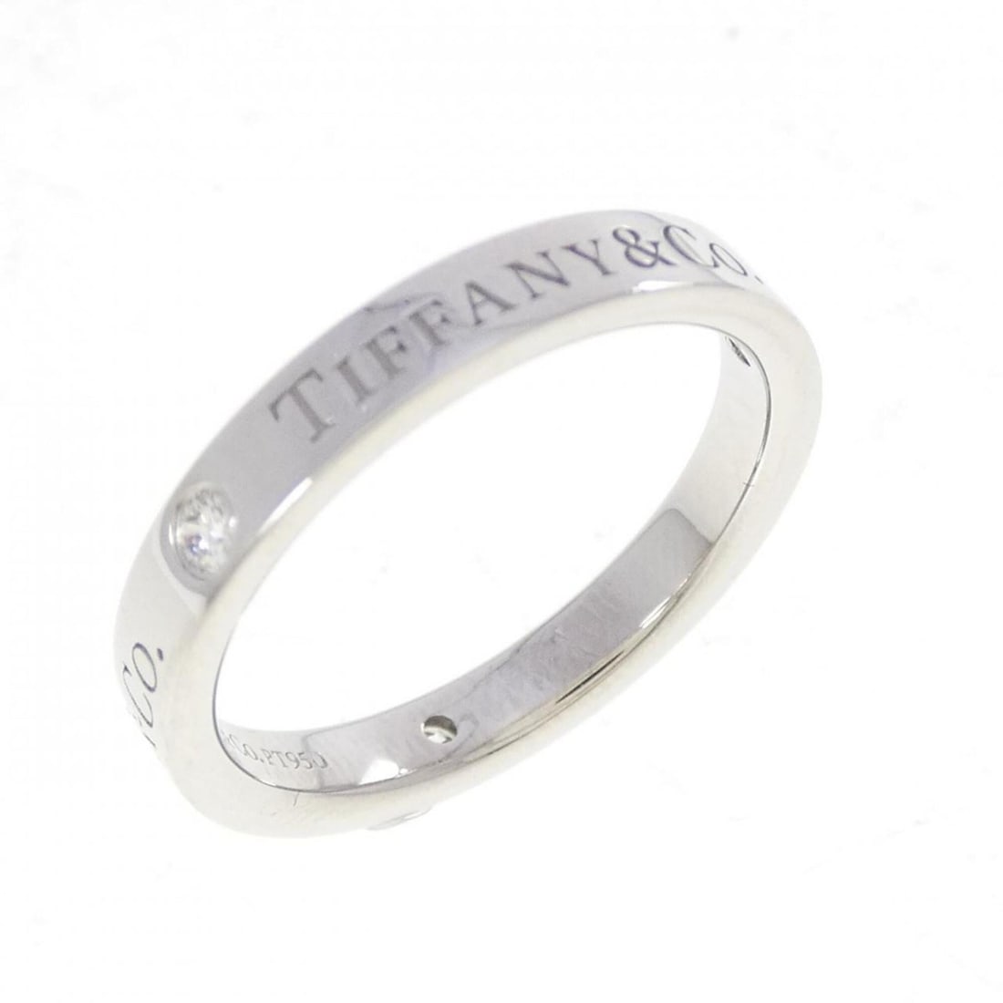 Tiffany Band Ring: --- Catalog ---Category: SizeJP Size: 11.0US Size: 6Category: DesignType: Band ringStone: DiamondGender: WomenMaterial: Platinum 950Category: GeneralBrand: Tiffany--- Item List ---Section: ConditionRa