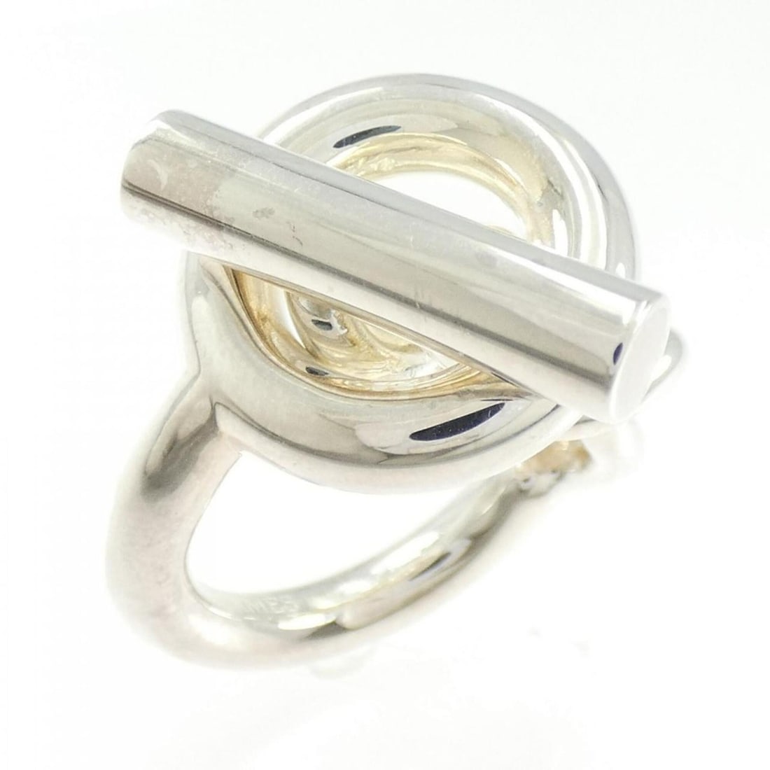 Hermes Hermès Croisette Ring: --- Catalog ---Category: SizeUS Size: 6Brand Size: 51Category: DesignType: Band ringGender: WomenMaterial: Silver 925Category: GeneralMPN: H104587BBrand: Hermes--- Item List ---Section: ConditionRanki