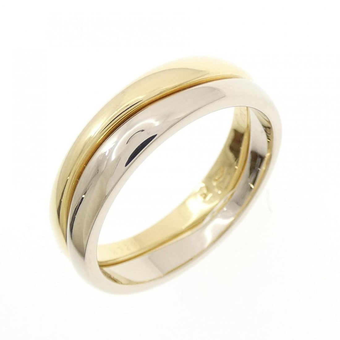 Cartier Love Me Ring: --- Catalog ---Category: SizeUS Size: 8.5Brand Size: 57Category: DesignType: Band ringGender: WomenMaterial: White gold (18K), Yellow gold (18K)Category: GeneralBrand: Cartier--- Item List ---Section: