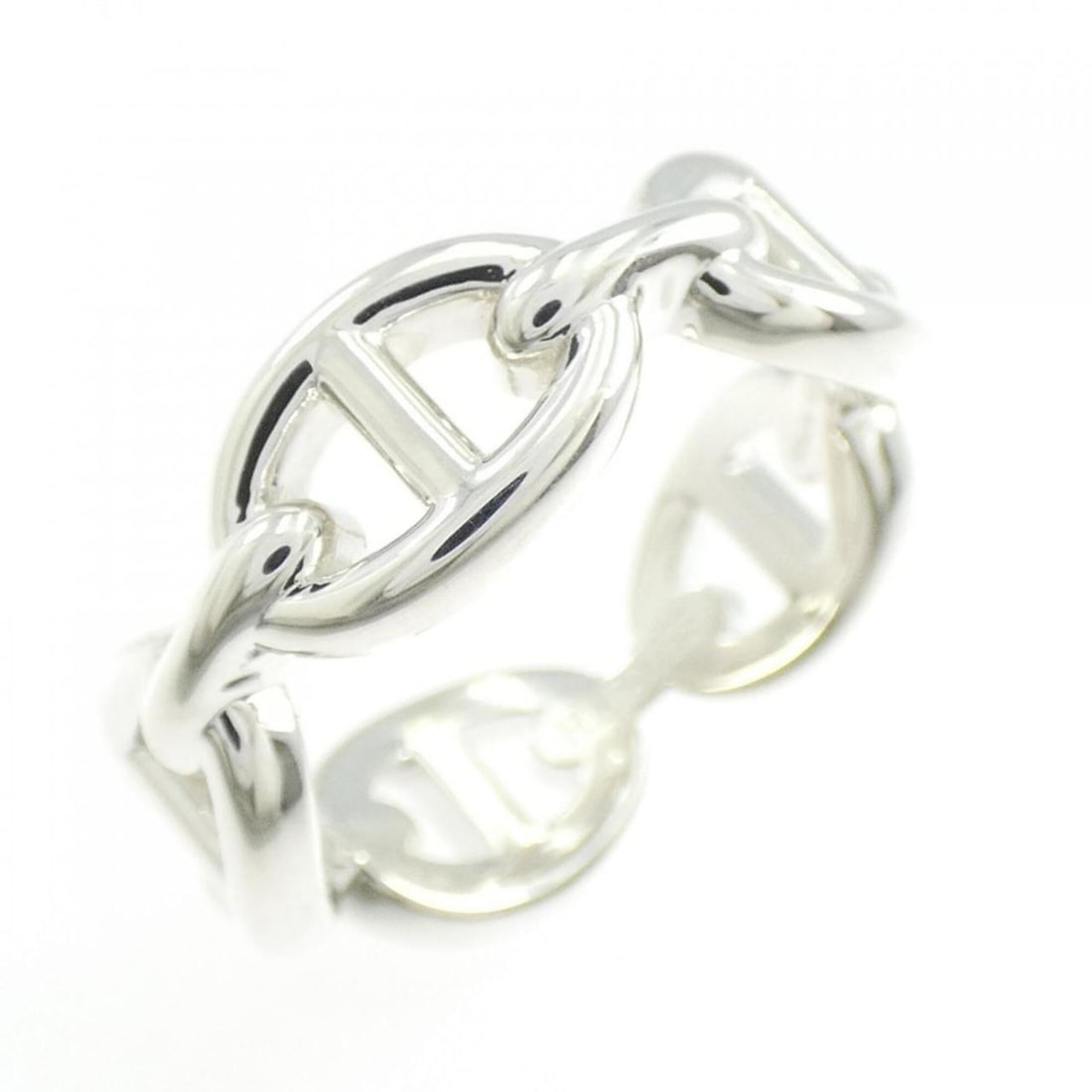 Hermes Hermès Chaine d'Ancre Enchainée Ring: --- Catalog ---Category: SizeUS Size: 6.5Brand Size: 52Category: DesignType: Band ringColor: SilverGender: WomenMaterial: Silver 925Category: GeneralMPN: H109507BBrand: Hermes--- Item List ---Section: