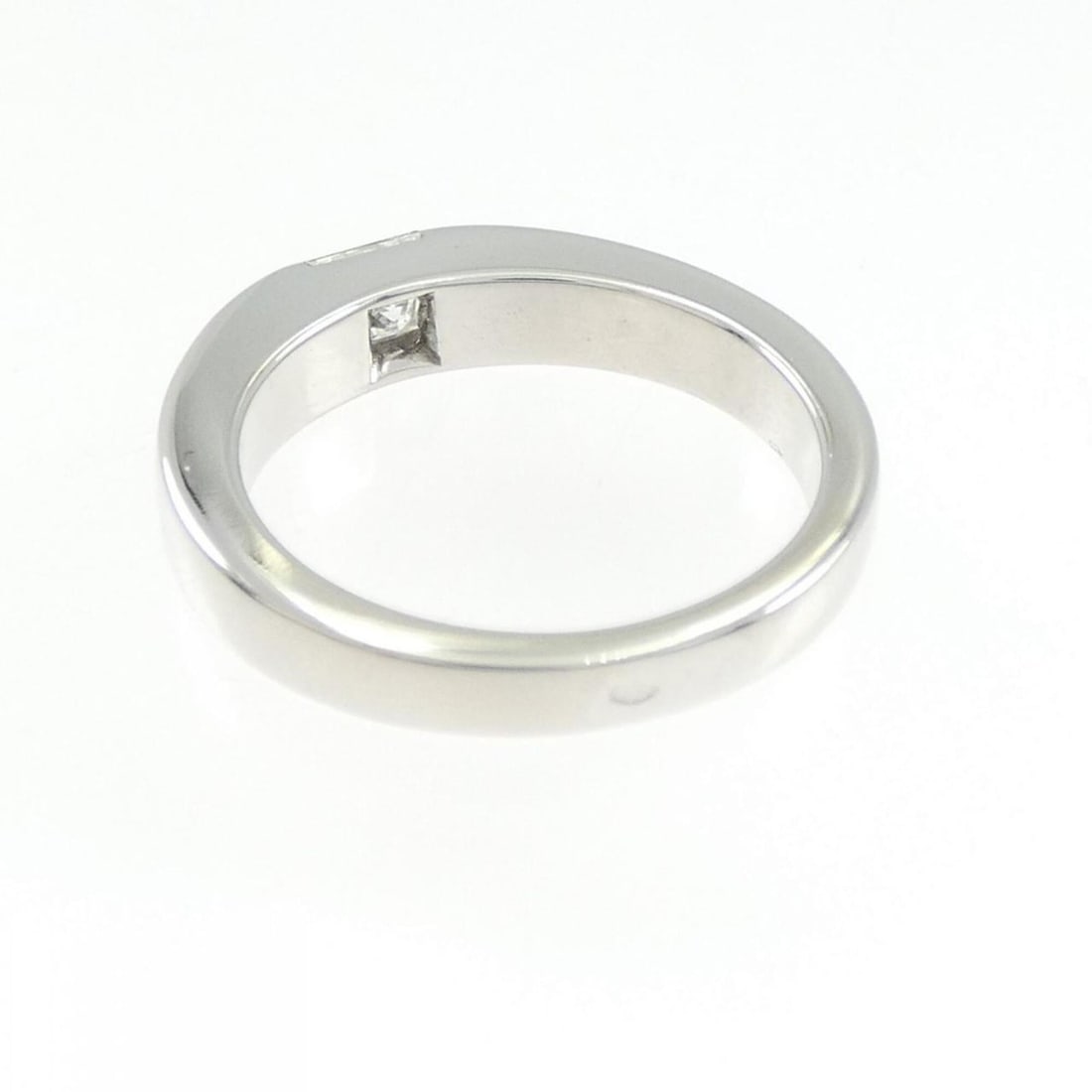 Cartier Tank Ring 0.25CT - 3