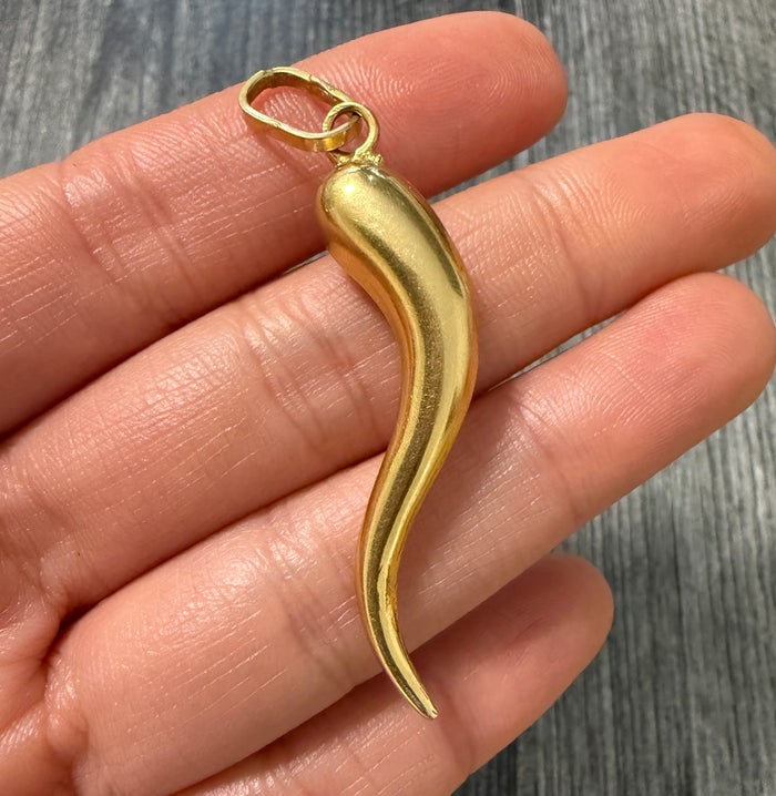 Large Vintage 18K Gold Italian Horn Charm (1 of 1)
