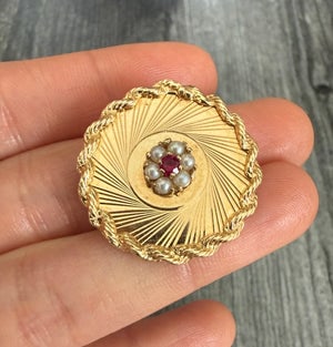 Vintage 14K Gold Engine Turned Swirled Disc Charm and Pin with Pearls (S): Engine-turned swirled disc in 14K gold with pearl accents.