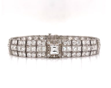 Art Deco Platinum 20.05 Ct. Diamond Diamond Bracelet: Platinum; Art Deco style featuring 20.05 Ct. of Diamonds.