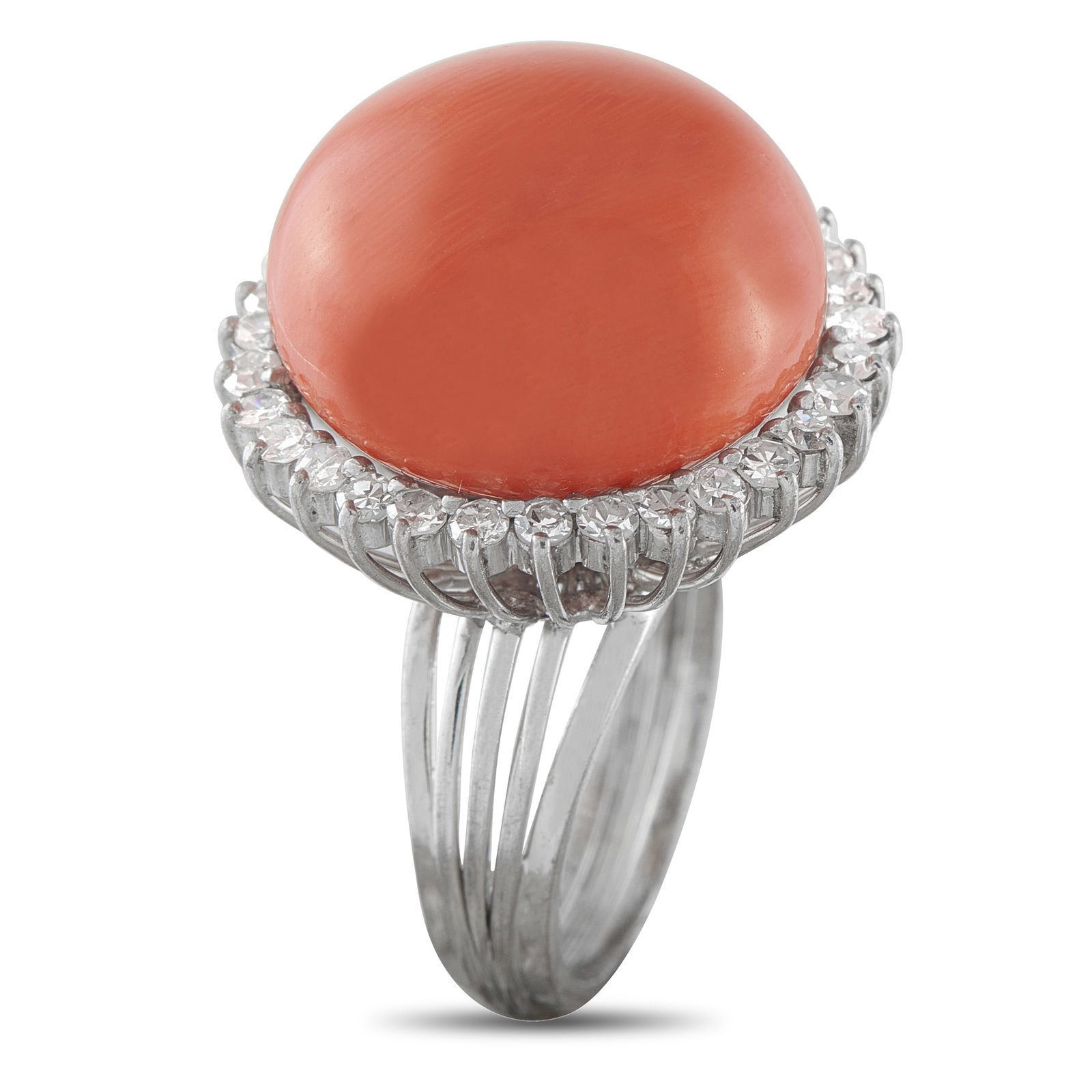 18K White Gold 0.64ct Diamond and Coral Ring MF23-031726 (1 of 1)