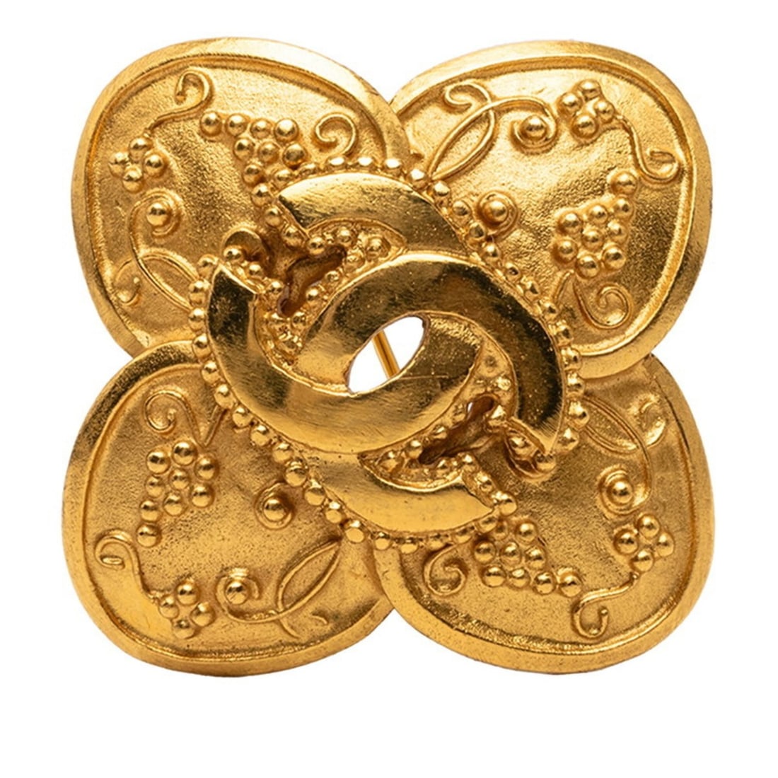 Chanel Coco Mark Vintage Brooch, Gold Plated, Women's CHANEL: --- Catalog ---Category: SizeSize (HxWxD): 4.4cm x 4.3cm / 1.73'' x 1.69''Category: DesignType: BroochColor: GoldGender: WomenSeason: VintageCategory: GeneralBrand: Chanel--- Item List ---Section: Con