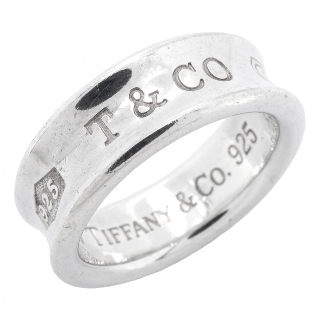Tiffany & Co. Narrow Ring, Sterling Silver 925, Size 11.5 (Women's): --- Catalog ---Category: SizeJP Size: 11.5US Size: 6Category: DesignType: Band ringGender: WomenMaterial: Silver 925Category: GeneralBrand: Tiffany--- Item List ---Section: ConditionRanking: Rank AB U