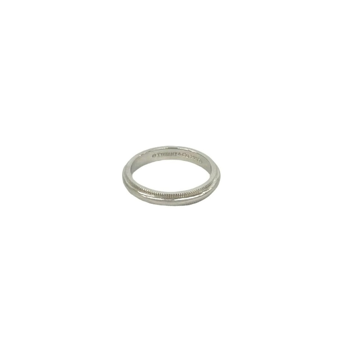 TIFFANY&Co. Tiffany Milgrain Ring Pt950 Platinum Accessory Silver 123-1: --- Catalog ---Category: SizeJP Size: 8US Size: 4.5Category: DesignType: Band ringColor: SilverGender: WomenMaterial: Platinum 950Category: GeneralBrand: Tiffany--- Item List ---Section: ConditionRank