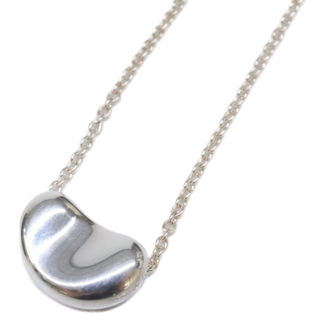TIFFANY&Co. Tiffany 925 Elsa Peretti Bean Necklace, Silver, Women's: --- Catalog ---Category: SizePendant Size: 7.4mm x 11mm / 0.29'' x 0.43''Neck Circumference: 41 cm / 16.14''Category: DesignColor: SilverGender: WomenMaterial: Silver 925Necklace Type: NecklaceCategor