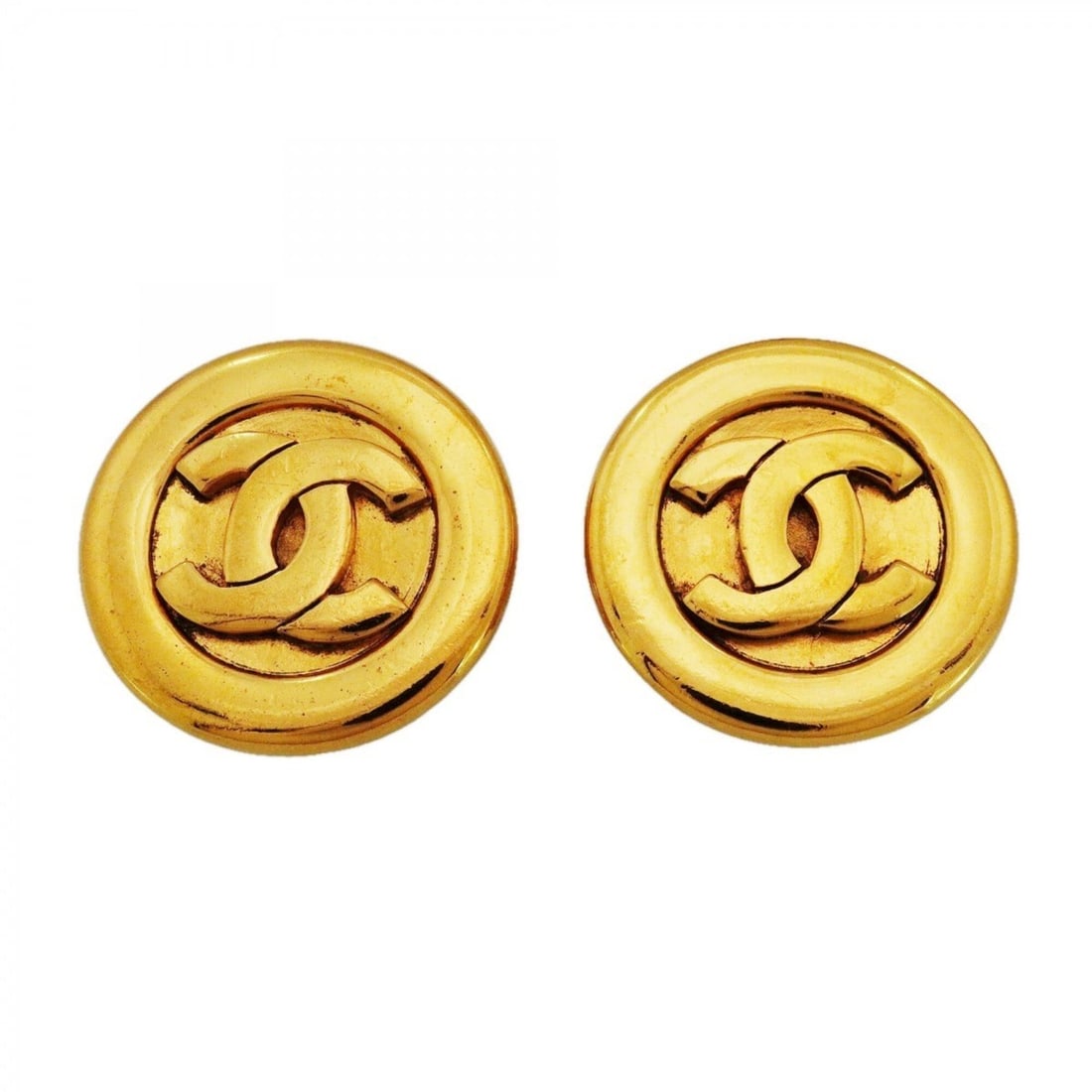 Chanel Earrings, Coco Mark Circle, GP Plated Gold, Women's: --- Catalog ---Category: SizeSize (HxWxD): 28.30mm x 28.70mm / 1.11'' x 1.13''Category: DesignType: Clip earringsColor: GoldGender: WomenMaterial: Gold platingCategory: GeneralBrand: Chanel--- Item Li