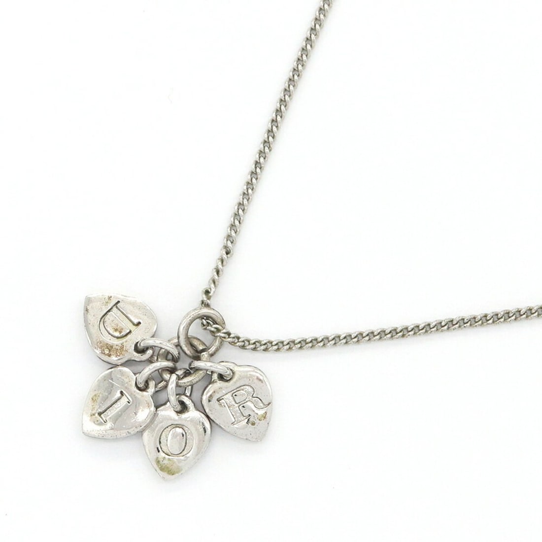 Christian Dior Dior Necklace, Silver Metal Pendant Charm, Heart Design, Women's DIOR: --- Catalog ---Category: SizePendant Size: 8mm x 6mm / 0.31'' x 0.23''Neck Circumference: 38 cm - 43 cm / 14.96'' - 16.92''Category: DesignColor: SilverGender: WomenMaterial: MetalPendant Type: Pendan