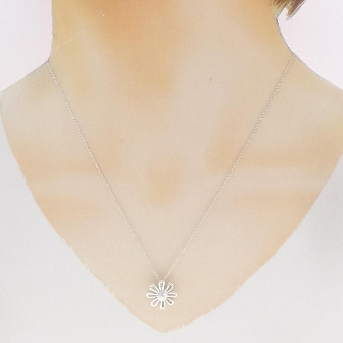 Tiffany Daisy Necklace - 6
