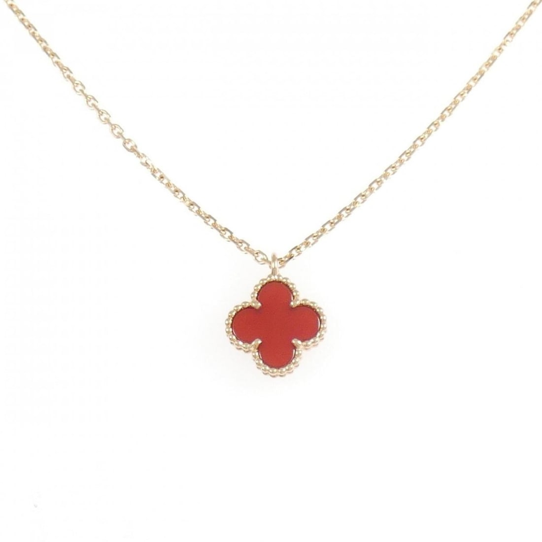 Van Cleef & Arpels Sweet Alhambra Necklace: --- Catalog ---Category: SizePendant Size: 11.5mm x 9.1mm / 0.45'' x 0.35''Neck Circumference: 40 cm / 15.74''Category: DesignGender: WomenMaterial: Pink gold (18K)Necklace Type: NecklaceCategory: Gen