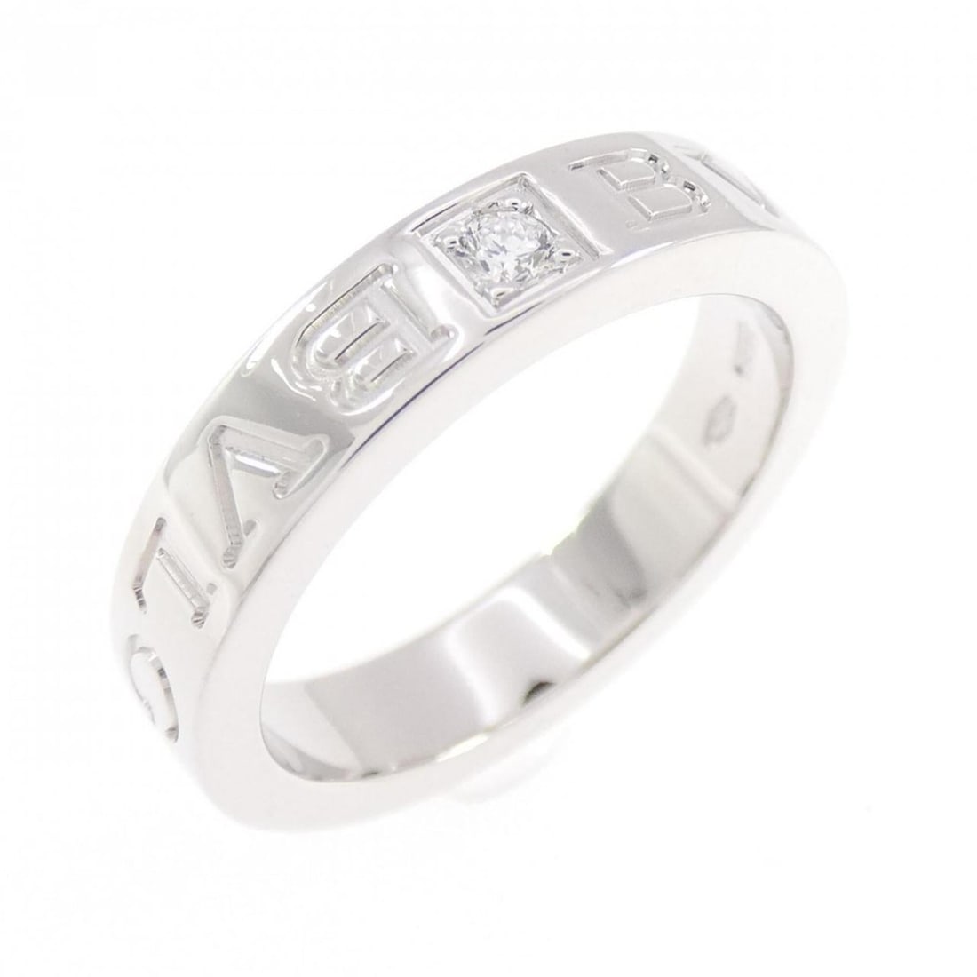 Bvlgari Bulgari B.zero1 Ring: --- Catalog ---Category: SizeJP Size: 10US Size: 5.5Category: DesignType: Band ringGender: WomenMaterial: White gold (18K)Category: GeneralBrand: Bvlgari--- Item List ---Section: ConditionRanking: