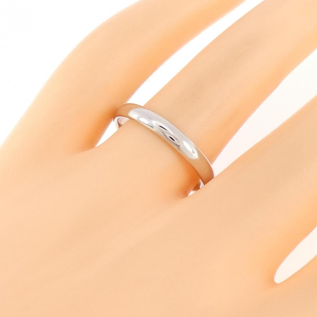 Van Cleef & Arpels Tendrement Ring - 4
