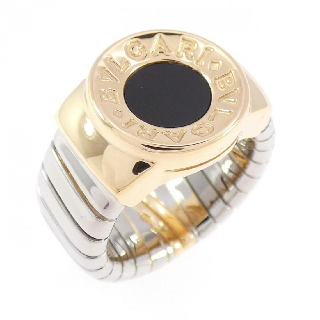 Bvlgari Ring: --- Catalog ---Category: SizeJP Size: 9.0US Size: 5Category: DesignType: Band ringStone: OnyxGender: WomenMaterial: Stainless steel, Yellow gold (18K)Category: GeneralBrand: Bvlgari--- Item List ---Se