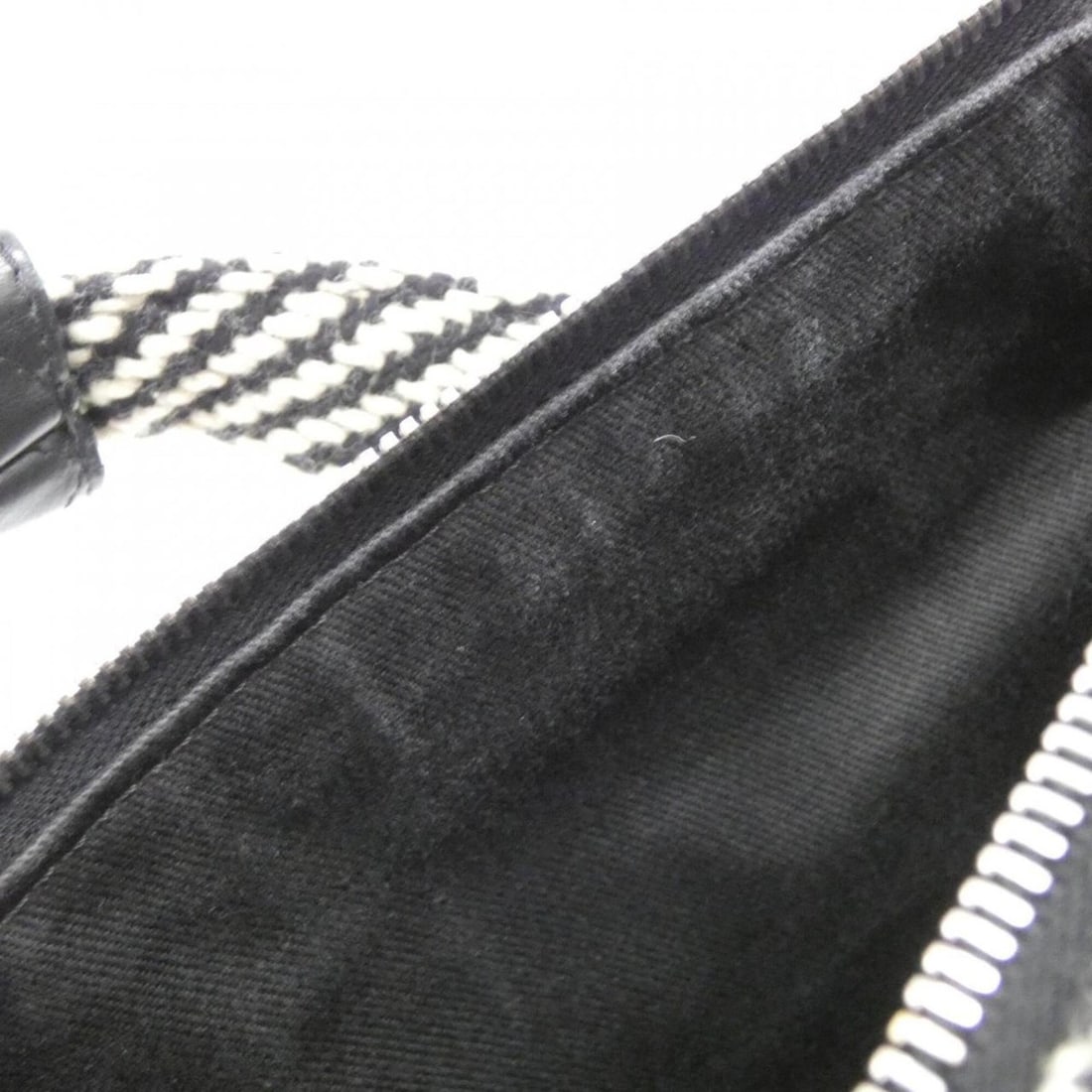Chanel 30897 handbag - 10