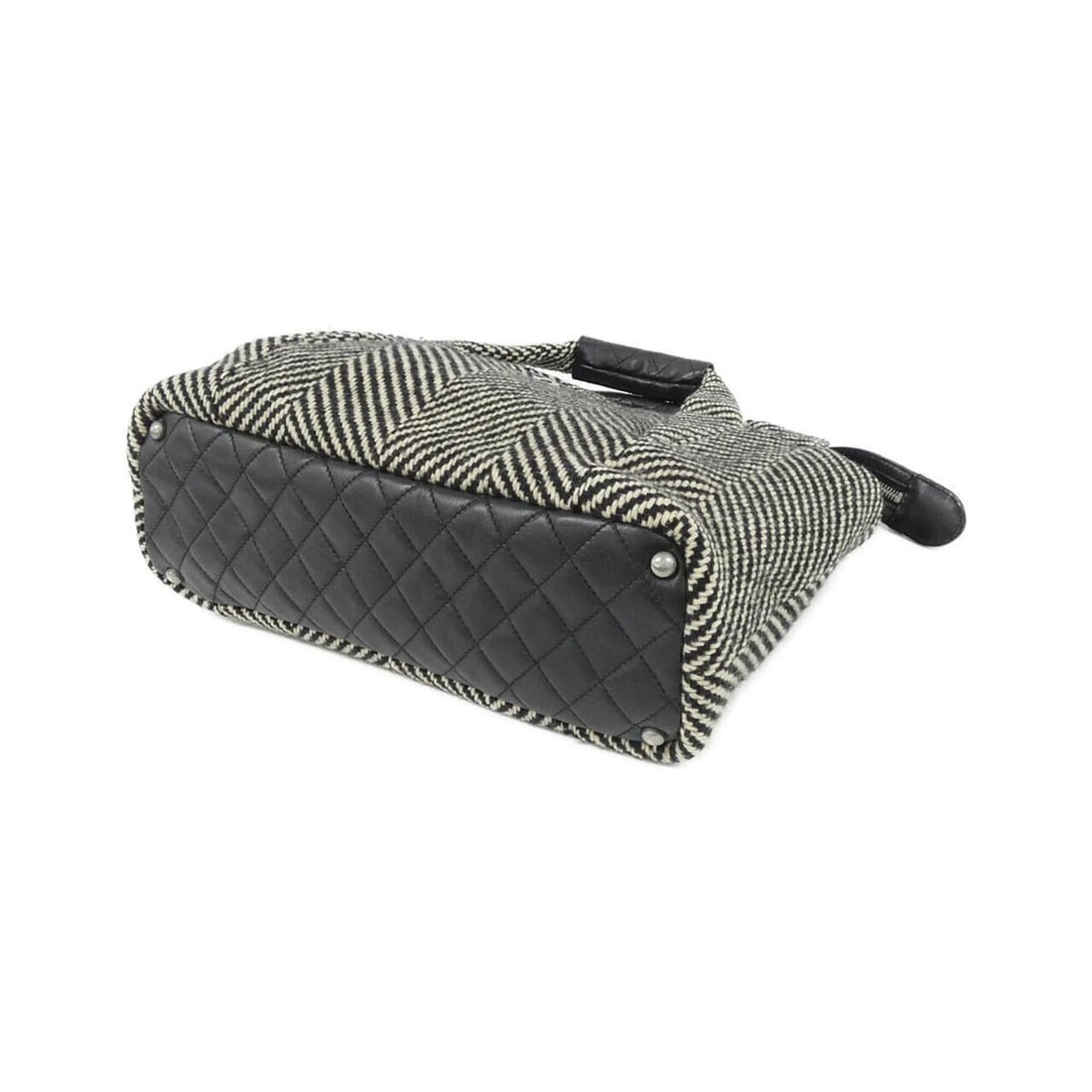 Chanel 30897 handbag - 3