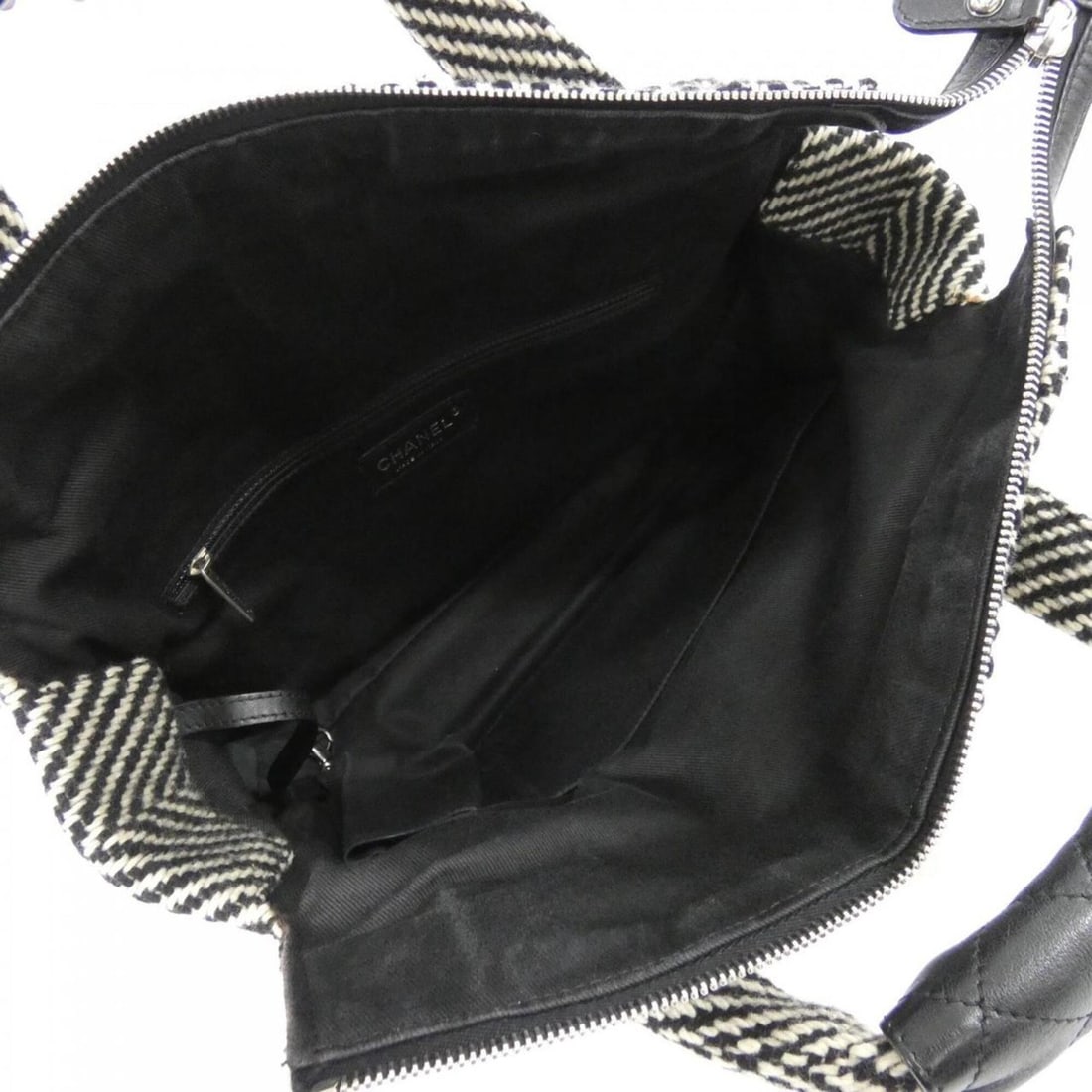 Chanel 30897 handbag - 9
