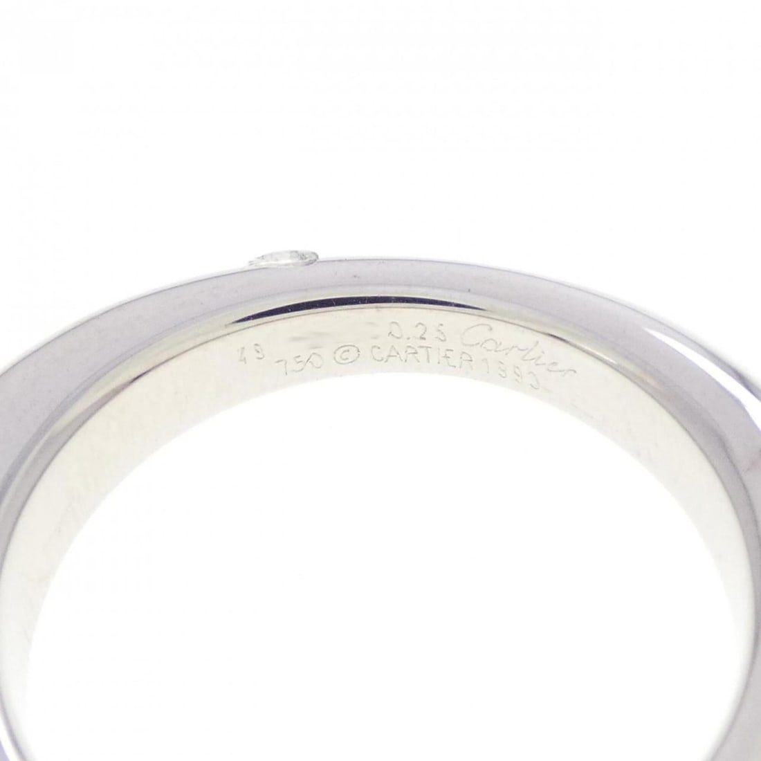 Cartier Ellipse Ring 0.25CT - 4
