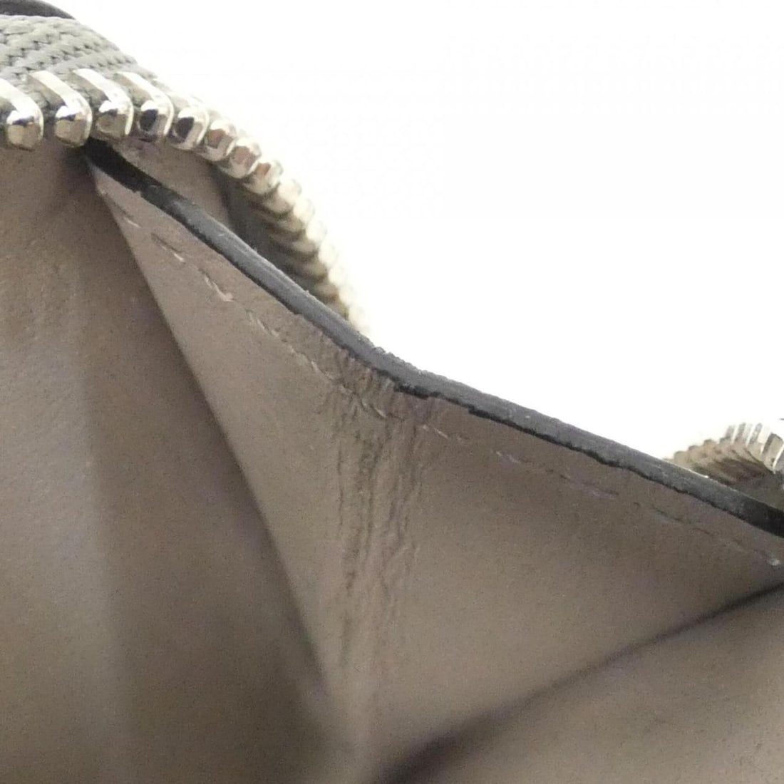 Loewe C660P30X02 Wallet - 10