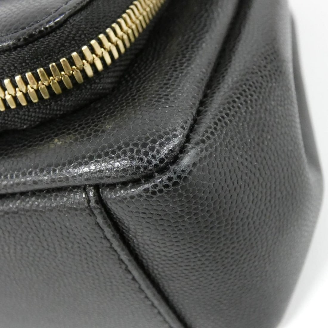 Chanel 93607 Handbag - 3