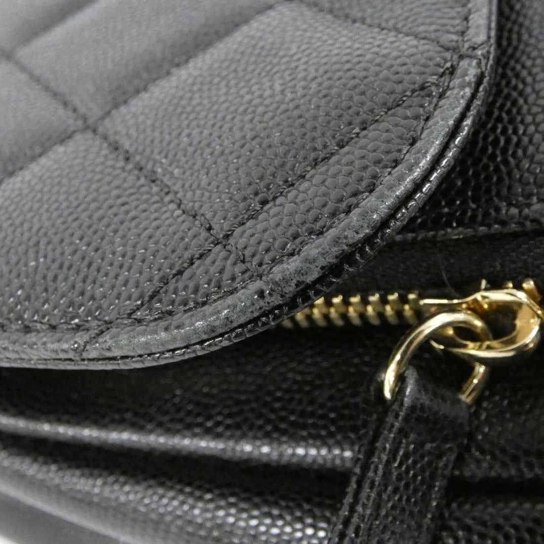 Chanel 93607 Handbag - 4
