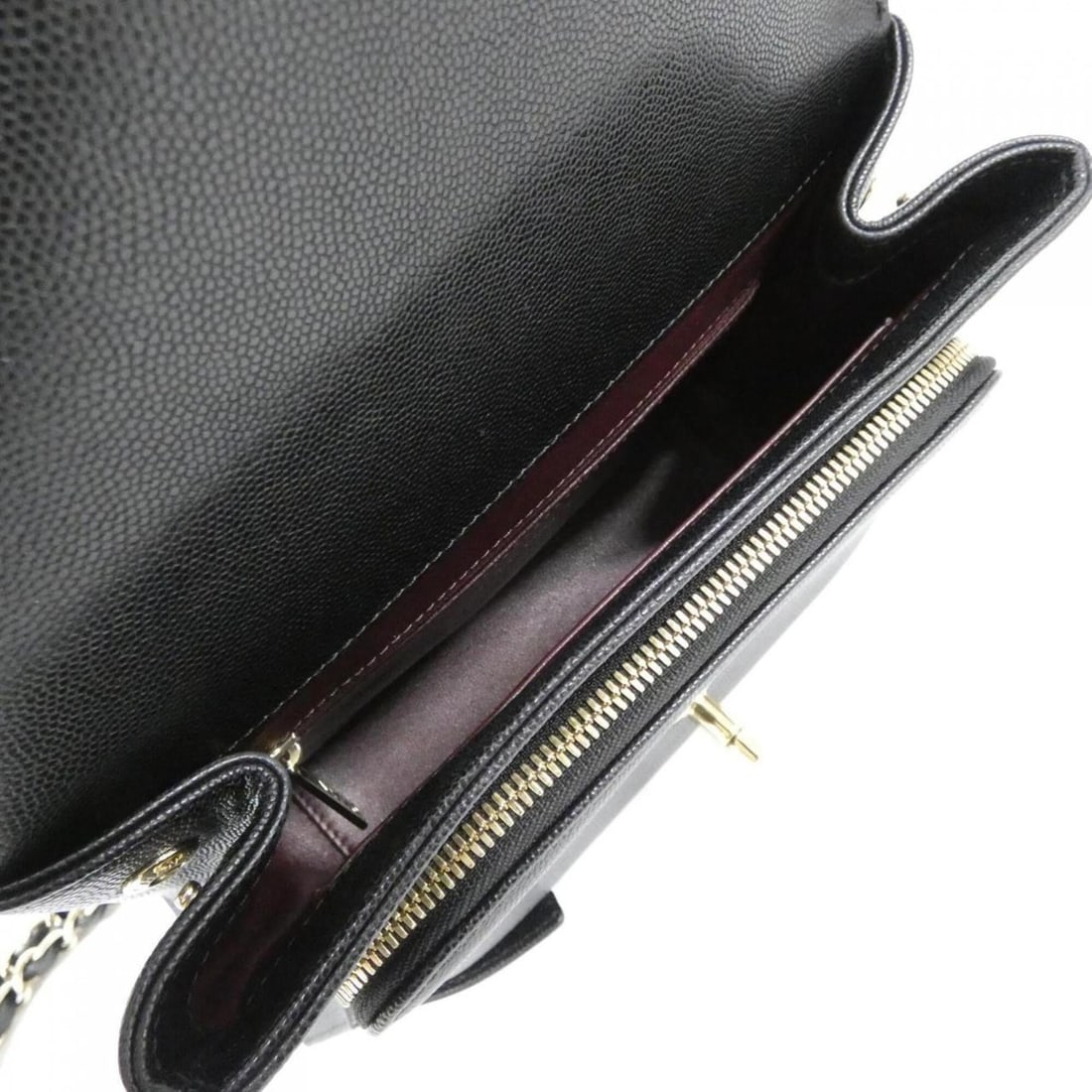 Chanel 93607 Handbag - 8