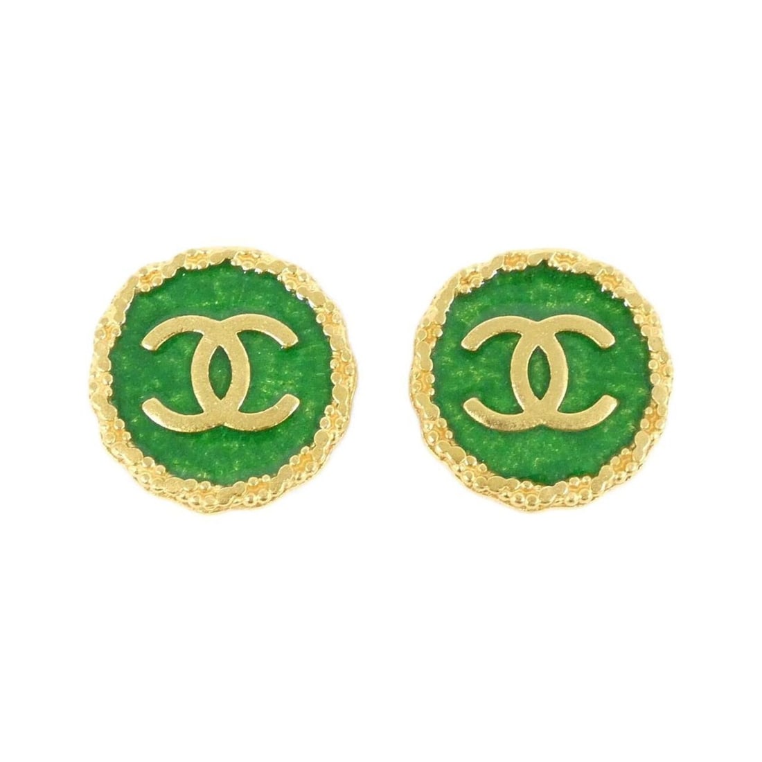 Chanel earrings: --- Catalog ---Category: SizeSize (HxWxD): 23.00mm x 23.00mm / 0.91'' x 0.91''Category: DesignType: Clip earringsColor: Gold, GreenGender: WomenCategory: GeneralBrand: Chanel--- Item List ---Section: