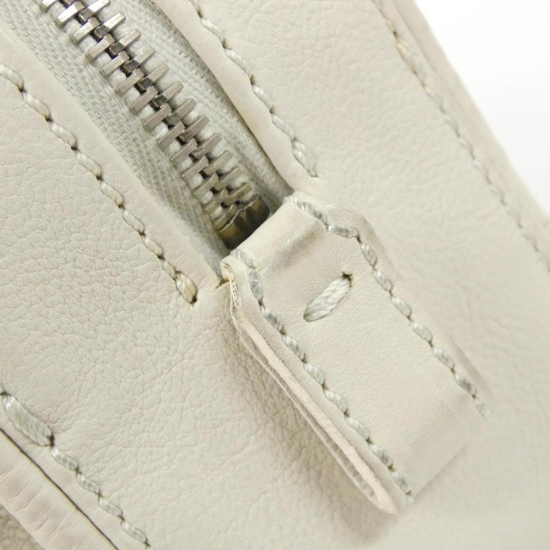 Chanel handbag - 6