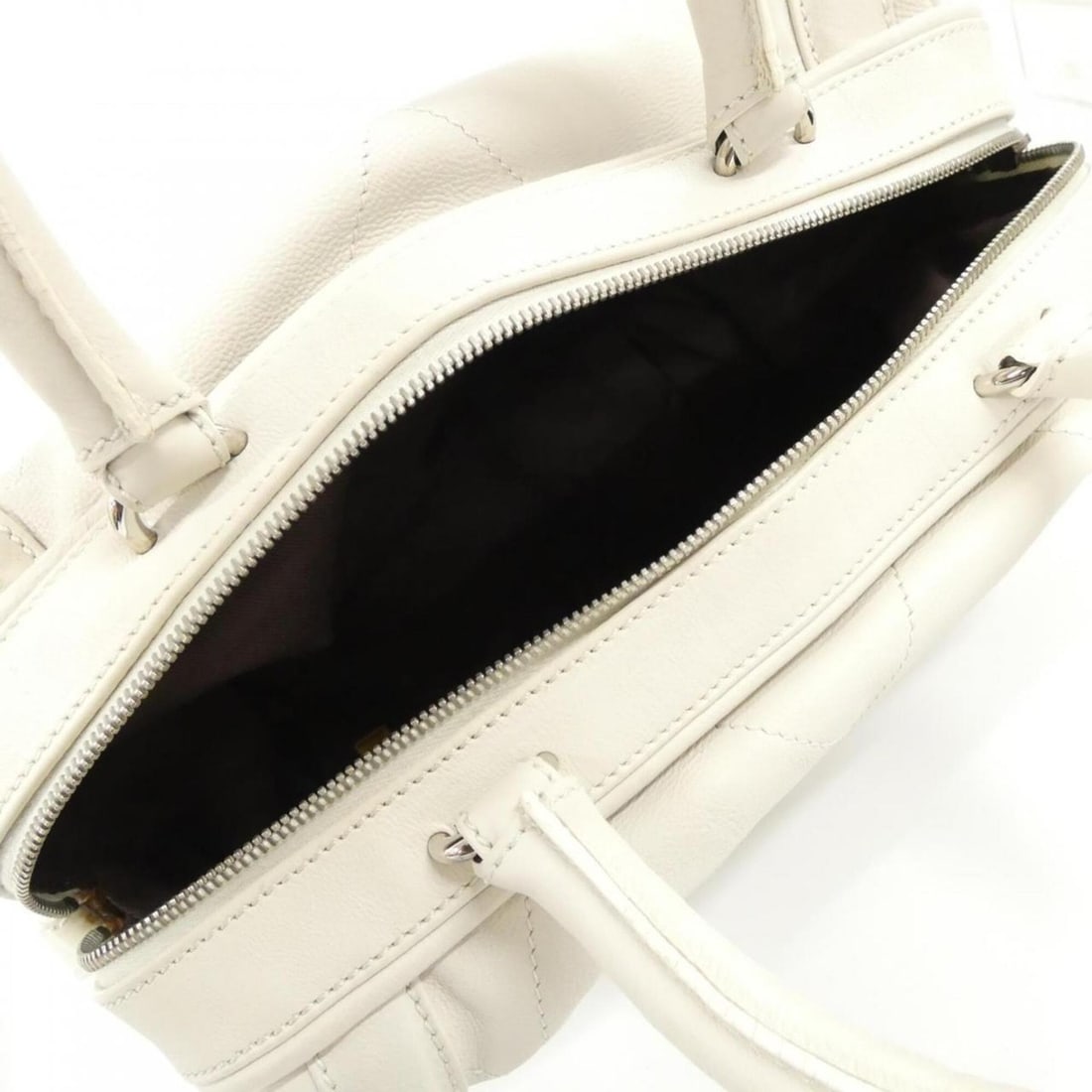 Chanel handbag - 9