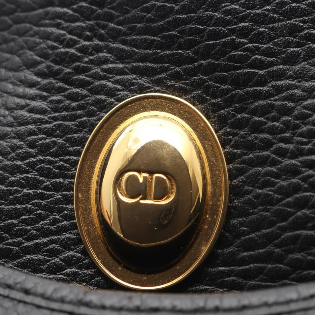 Chanel earrings - 11