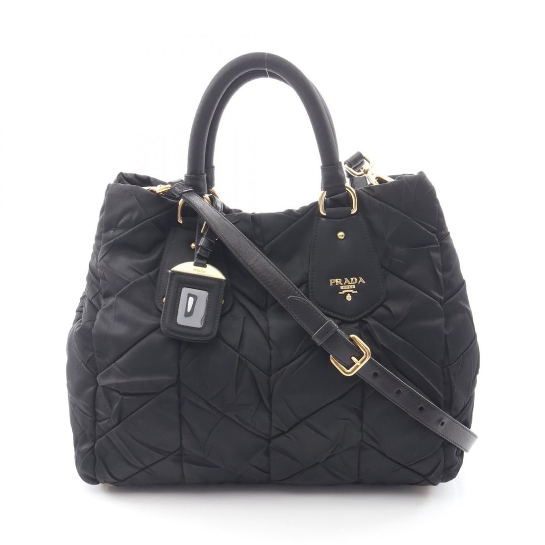 Prada quilted 2-way handbag, nylon, women's, black.: --- Catalog ---Category: SizeSize (HxWxD): 25cm x 32cm x 13cm / 9.84'' x 12.59'' x 5.11''Category: DesignType: HandbagColor: BlackGender: WomenMaterial: Nylon Category: GeneralBrand: Prada--- Item Lis