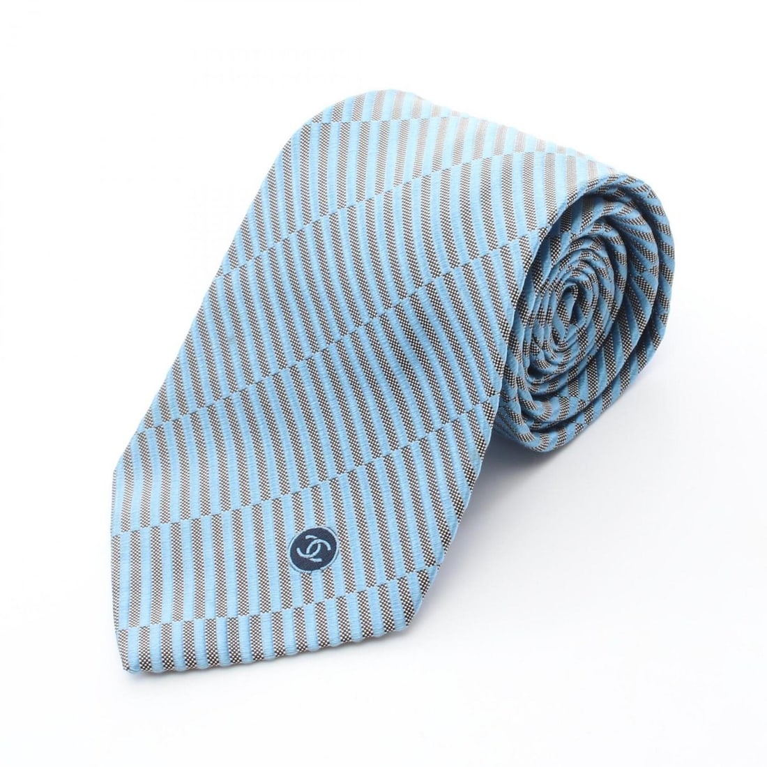 Chanel Coco Mark Striped Silk Tie for Men, Blue/Gray: --- Catalog ---Category: SizeTotal Length: 142cm / 55.9''Category: DesignType: CravatColor: Blue, GrayGender: MenMaterial: Silk Category: GeneralBrand: Chanel--- Item List ---Section: ConditionRanking