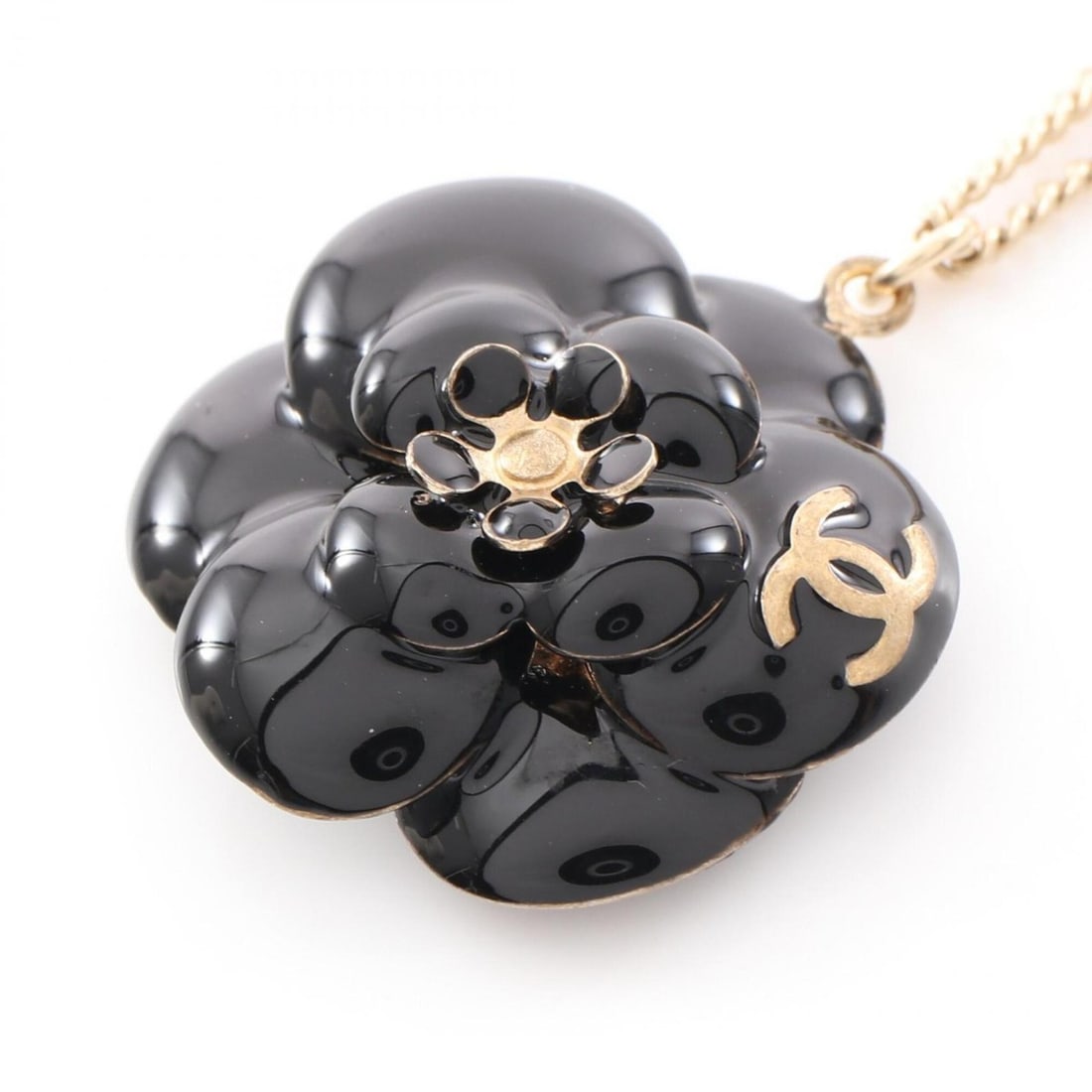 Chanel Camellia Coco Mark Necklace Jewelry GP (Gold Plated) Women's Black/Gold Tone: --- Catalog ---Category: SizePendant Size: 27mm x 27mm / 1.06'' x 1.06''Neck Circumference: 41.5 cm - 59.5 cm / 16.33'' - 23.42''Category: DesignColor: Black, GoldGender: WomenMaterial: Gold platingNe