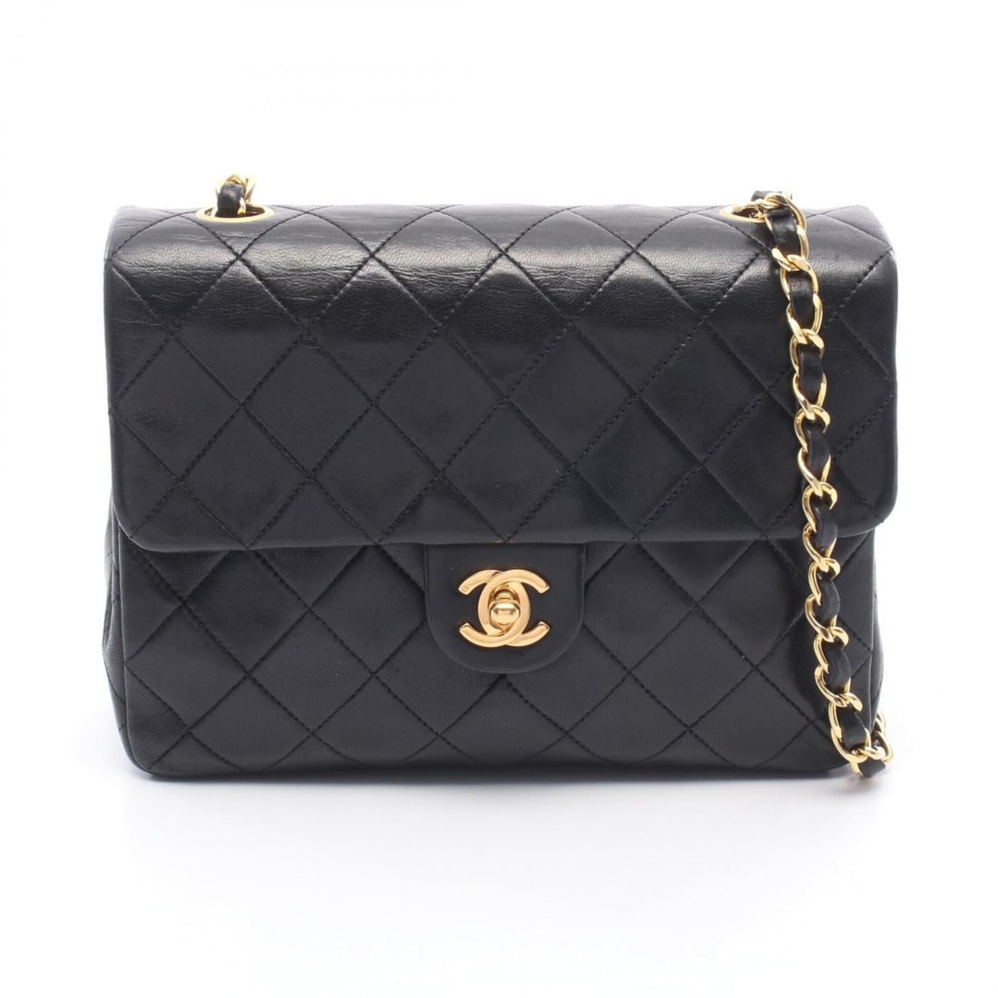 Chanel Mini Matelassé 20 Shoulder Bag/Handbag, Lambskin Leather, Women's, Black: --- Catalog ---Category: SizeSize (HxWxD): 15cm x 20cm x 6cm / 5.9'' x 7.87'' x 2.36''Category: DesignType: Handbag, Shoulder bagColor: BlackGender: WomenMaterial: Leather Category: GeneralBrand: Chan