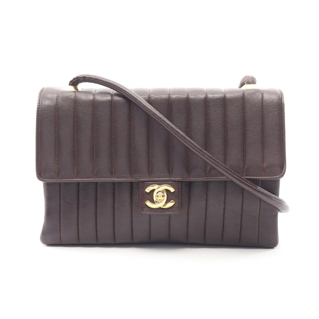 Chanel Mademoiselle Shoulder Bag/Handbag, Lambskin Leather, Women's, Bordeaux Color: --- Catalog ---Category: SizeSize (HxWxD): 16cm x 25cm x 7cm / 6.29'' x 9.84'' x 2.75''Strap Length: 105cm / 41.33''Category: DesignType: Shoulder bagColor: BordeauxGender: WomenMaterial: Leather Hard