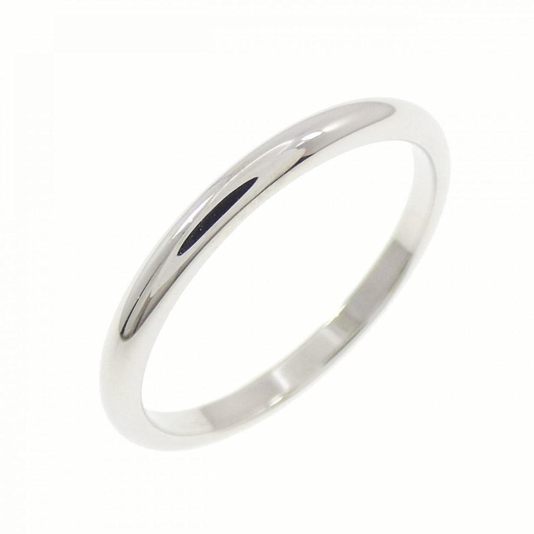 Bvlgari Roma Amor Wedding Band Ring: --- Catalog ---Category: SizeUS Size: 6.5Brand Size: 52Category: DesignType: Band ringStone: DiamondGender: WomenMaterial: Platinum 950Category: GeneralBrand: Bvlgari--- Item List ---Section: