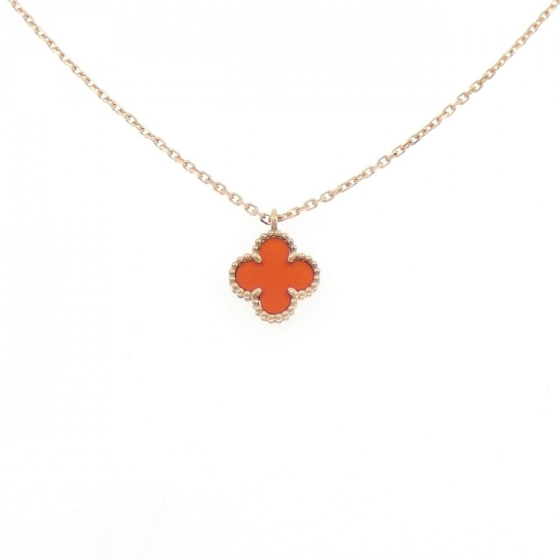 Van Cleef & Arpels Sweet Alhambra Necklace: --- Catalog ---Category: SizePendant Size: 11.7mm x 9.1mm / 0.46'' x 0.35''Neck Circumference: 39 cm - 41 cm / 15.35'' - 16.14''Category: DesignStone: CarnelianGender: WomenMaterial: Pink gold (18K)Pe