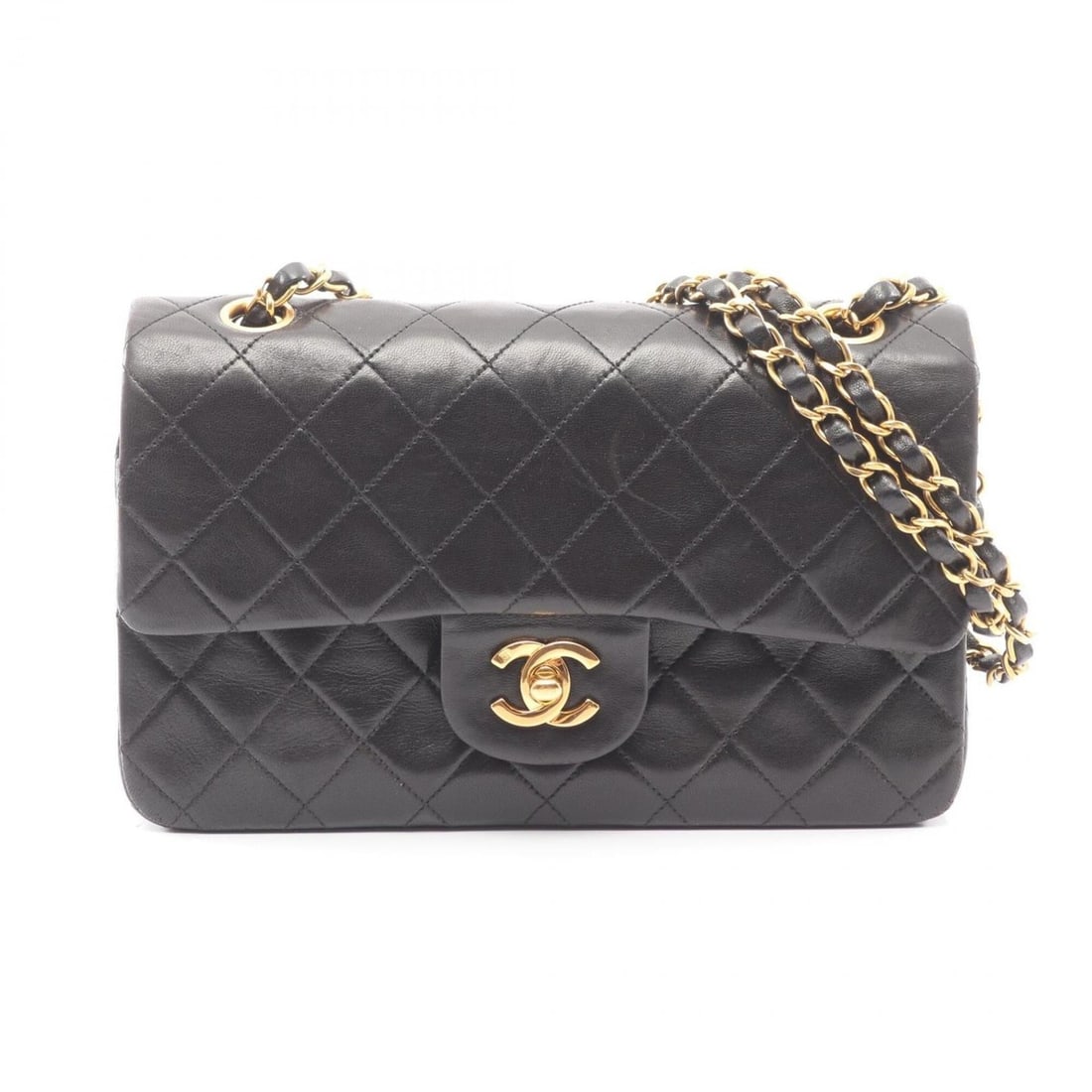 Chanel Matelassé Double Flap Shoulder Bag/Handbag, Lambskin Leather, Women's, Black: --- Catalog ---Category: SizeSize (HxWxD): 14cm x 23cm x 6cm / 5.51'' x 9.05'' x 2.36''Category: DesignType: Handbag, Shoulder bagColor: BlackGender: WomenMaterial: Leather Hardware Color: GoldLeather