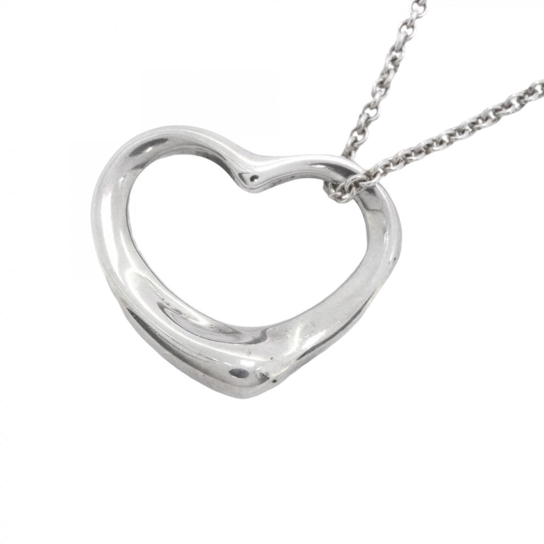 Tiffany & Co. Heart Necklace, Sterling Silver 925, Women's: --- Catalog ---Category: SizePendant Size: 18.6mm x 22.2mm / 0.73'' x 0.87''Neck Circumference: 41 cm / 16.14''Category: DesignGender: WomenMaterial: Silver 925Necklace Type: NecklaceCategory: General