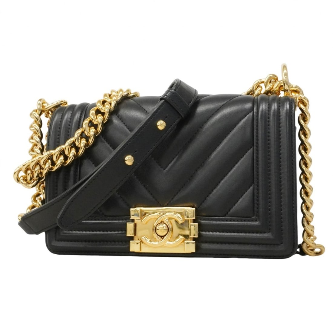 Chanel Boy Shoulder Bag, V-stitch Chain Lambskin, Black, Women's: --- Catalog ---Category: SizeSize (HxWxD): 13cm x 20cm x 6.5cm / 5.11'' x 7.87'' x 2.55''Category: DesignType: Shoulder bagColor: BlackGender: WomenMaterial: Leather Hardware Color: GoldLeather/Fur Ty