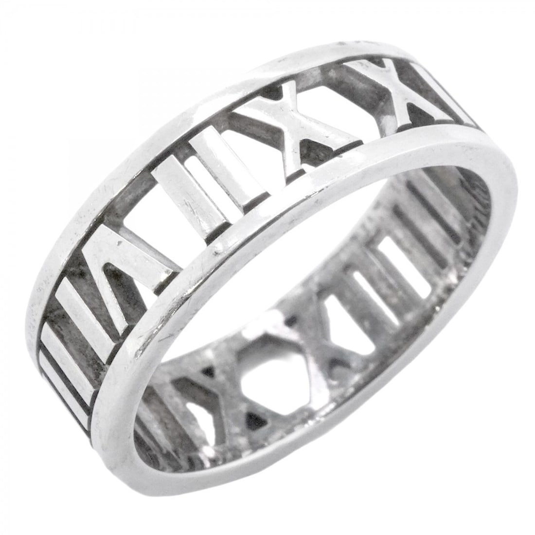 Tiffany & Co. Atlas Ring, Sterling Silver 925, Size 19.5 (Men's): --- Catalog ---Category: SizeJP Size: 19.5US Size: 9.5Category: DesignType: Band ringGender: MenMaterial: Silver 925Category: GeneralBrand: Tiffany--- Item List ---Section: ConditionRanking: Rank AB U