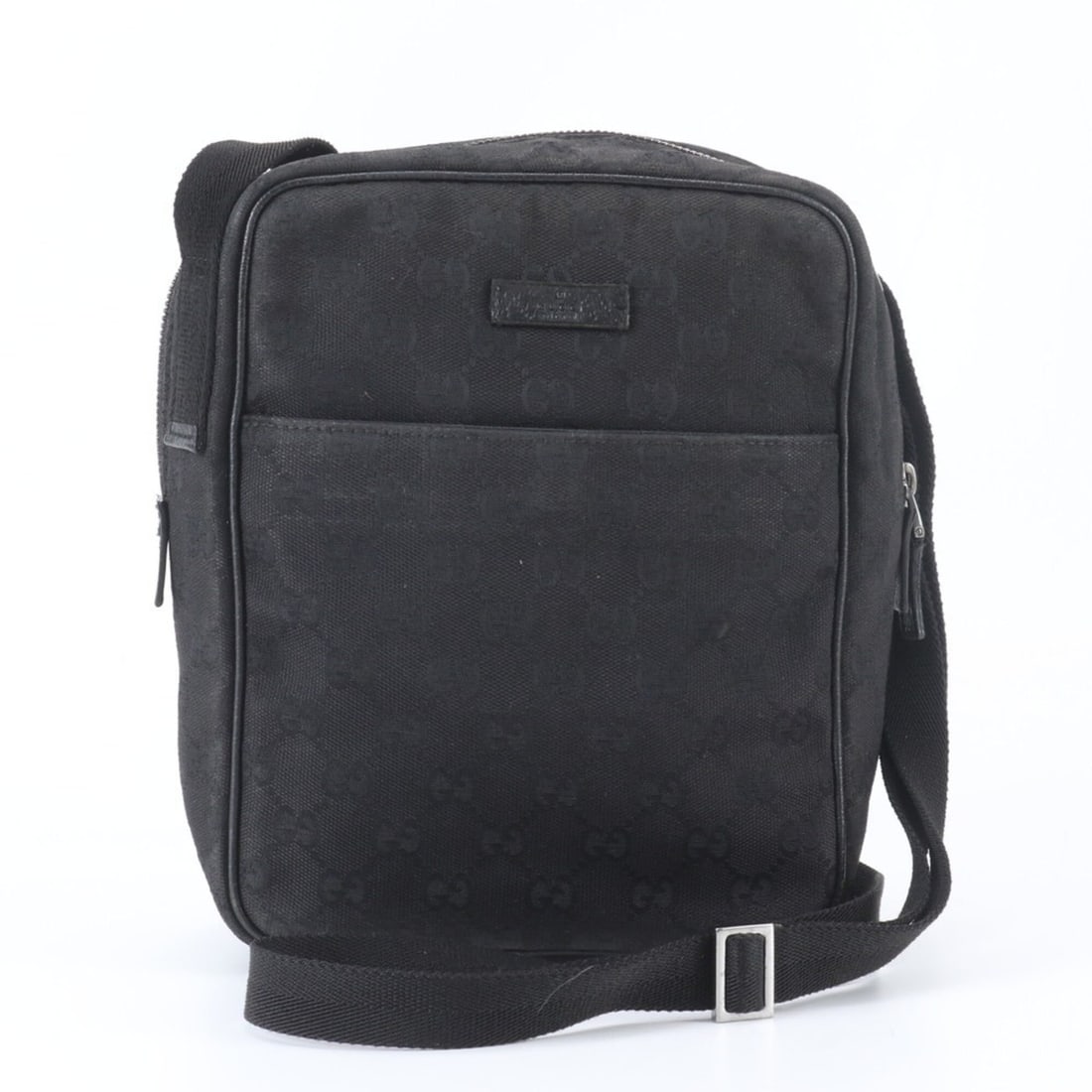 Gucci GG Canvas 122759 Leather Shoulder Bag, Crossbody Messenger Bag for Men: --- Catalog ---Category: SizeSize (HxWxD): 23cm x 20cm x 9cm / 9.05'' x 7.87'' x 3.54''Strap Length: 118cm / 46.45''Category: DesignType: Shoulder bagColor: BlackGender: MenMaterial: Leather , Canvas 